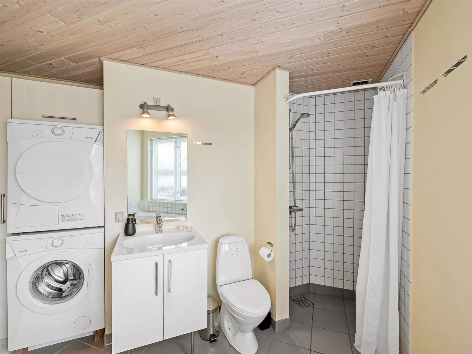 "Aurelie" -  from the sea-Inside