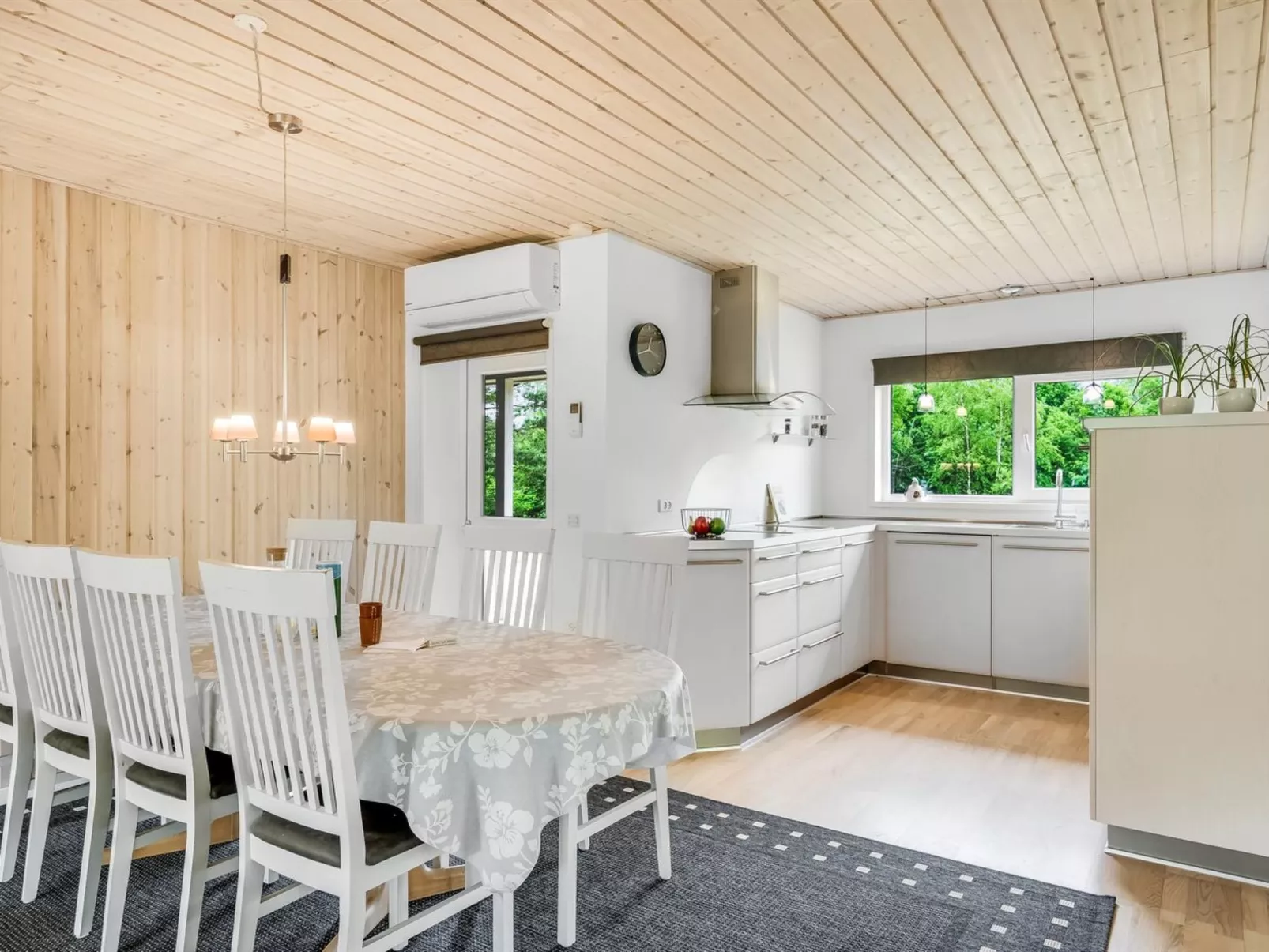 "Ara" - 1.4km from the sea-Dedans