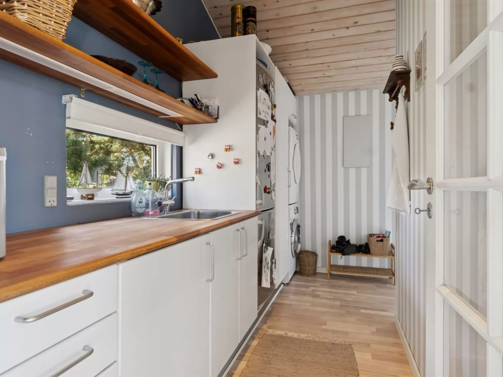 "Hening" - 50m from the sea-Drinnen