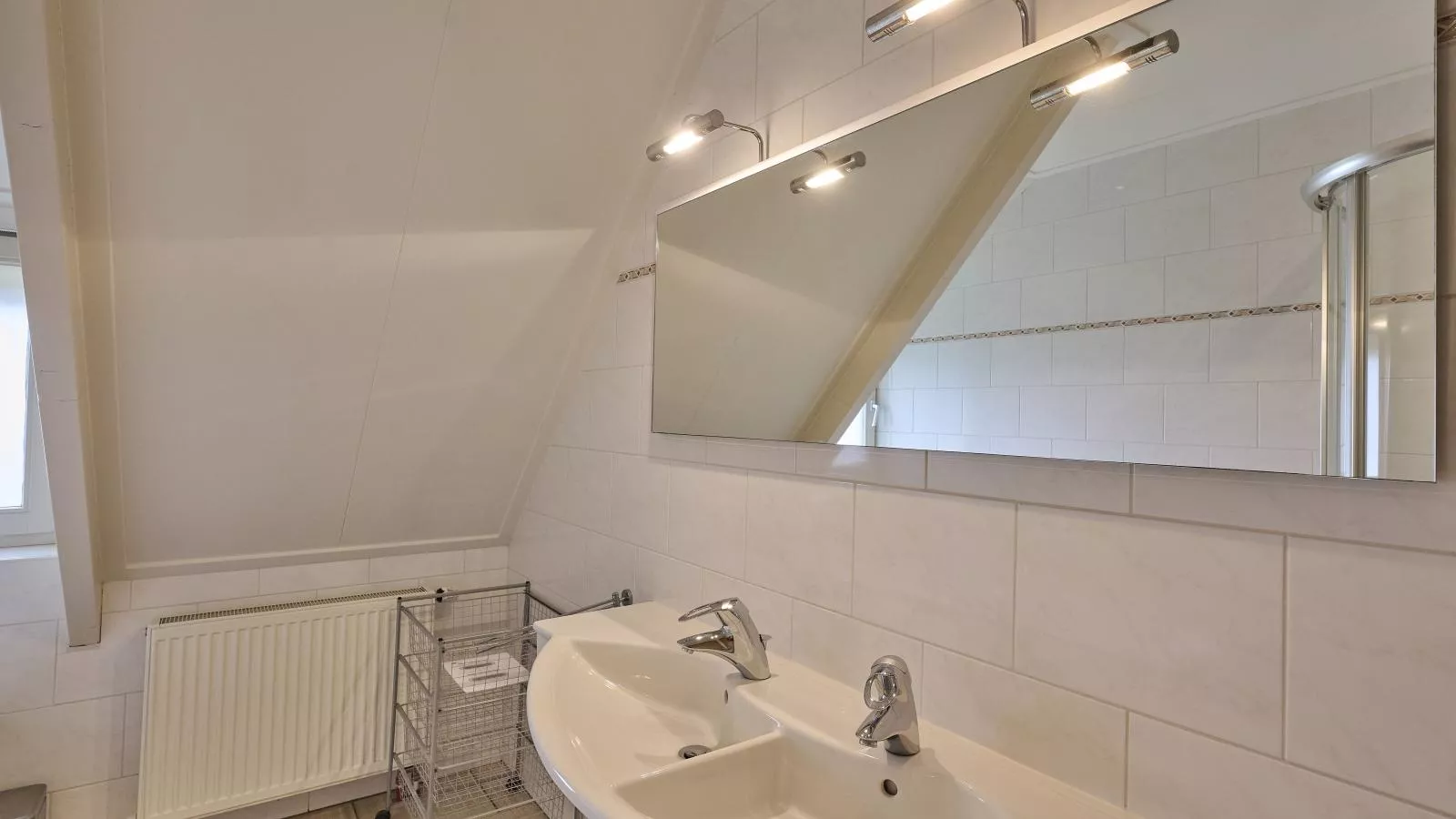 T Achterhoes-Bathroom