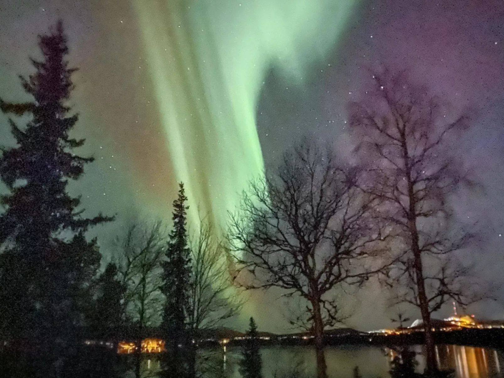 Rukaniemen kontio-Dedans