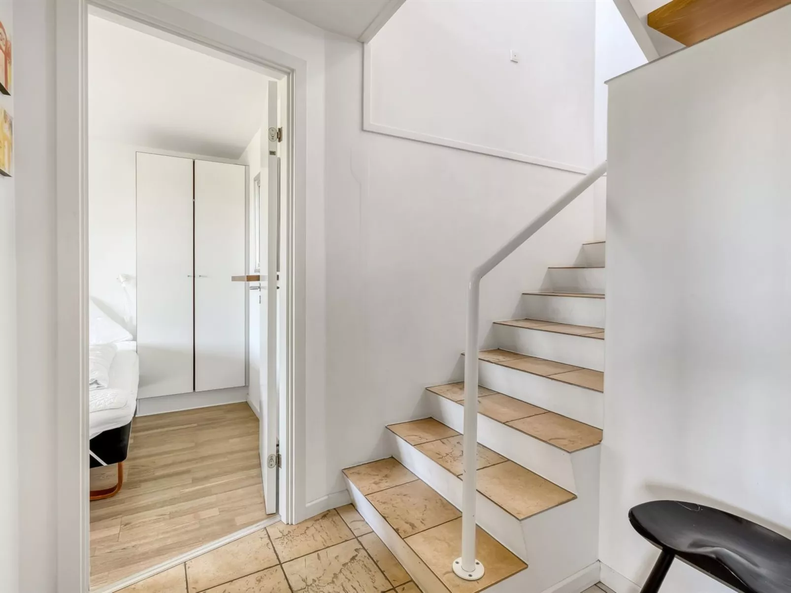 "Era" - 100m from the sea-Outside