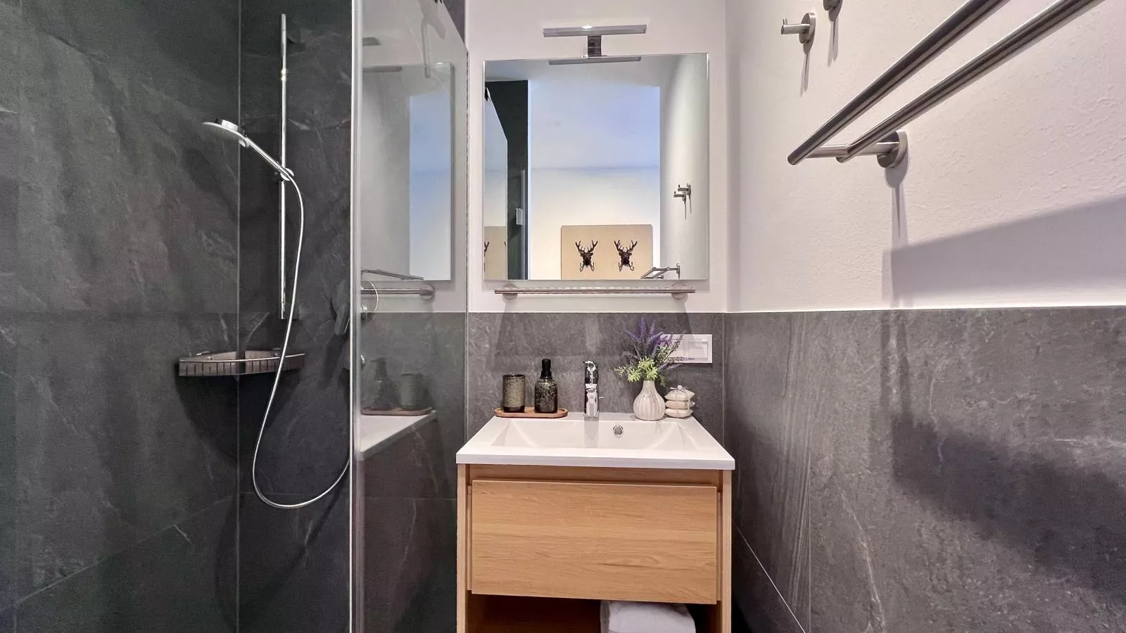 Gipfelglück-Badezimmer