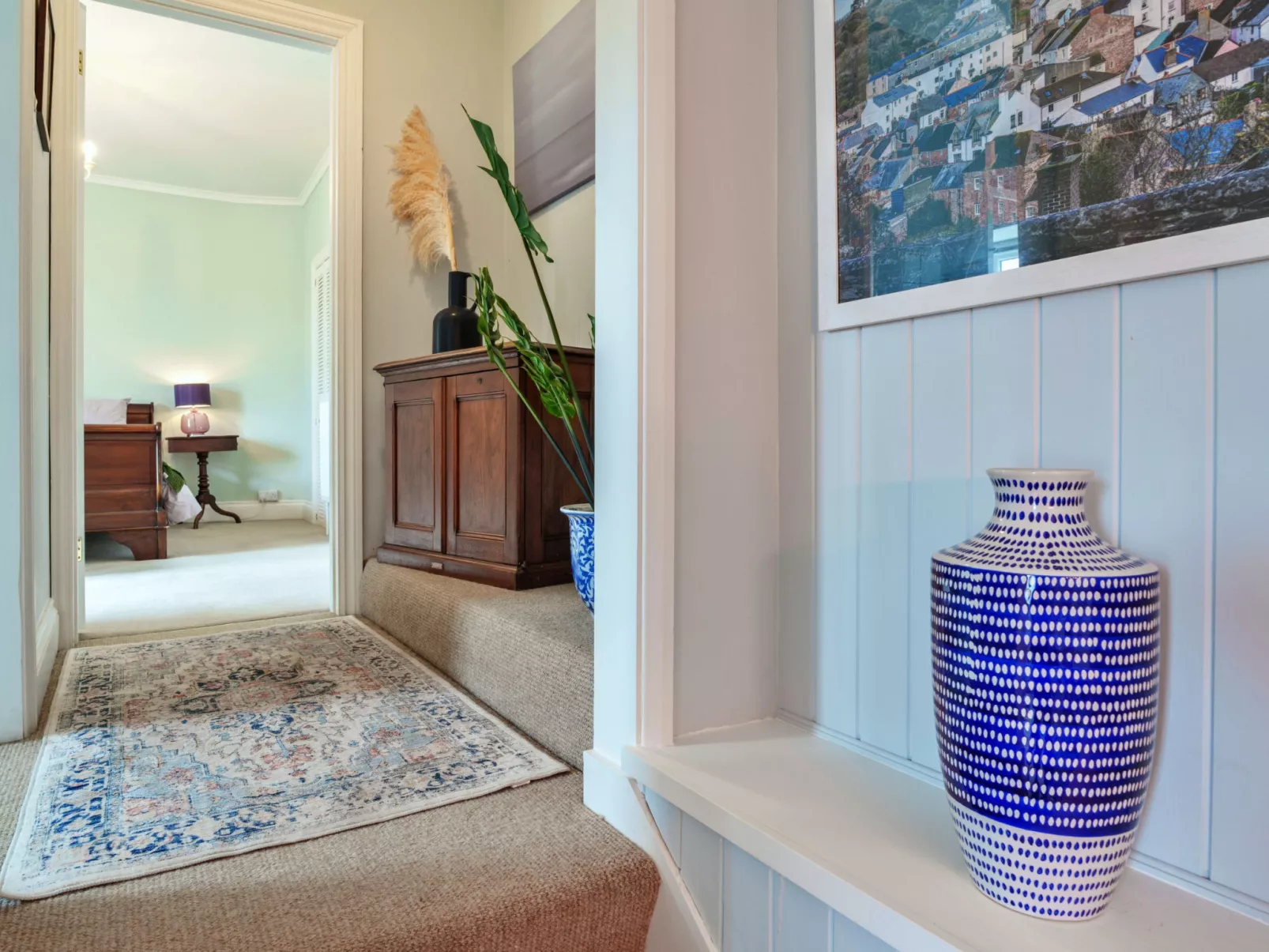 Hillside House-Drinnen