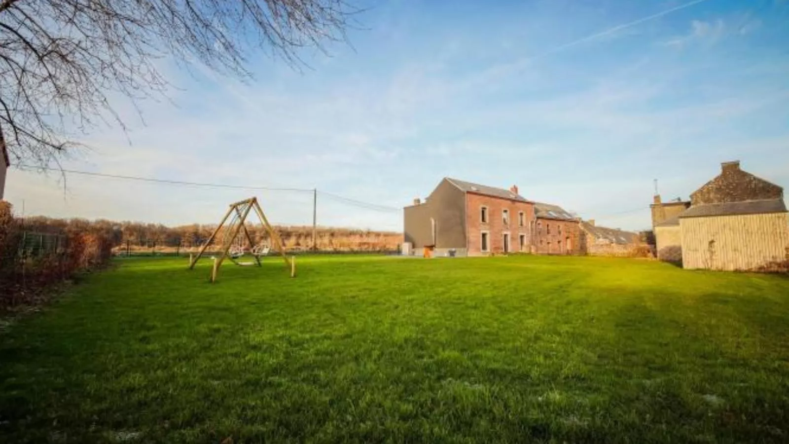 Relais de Zoé-Gardens in summer