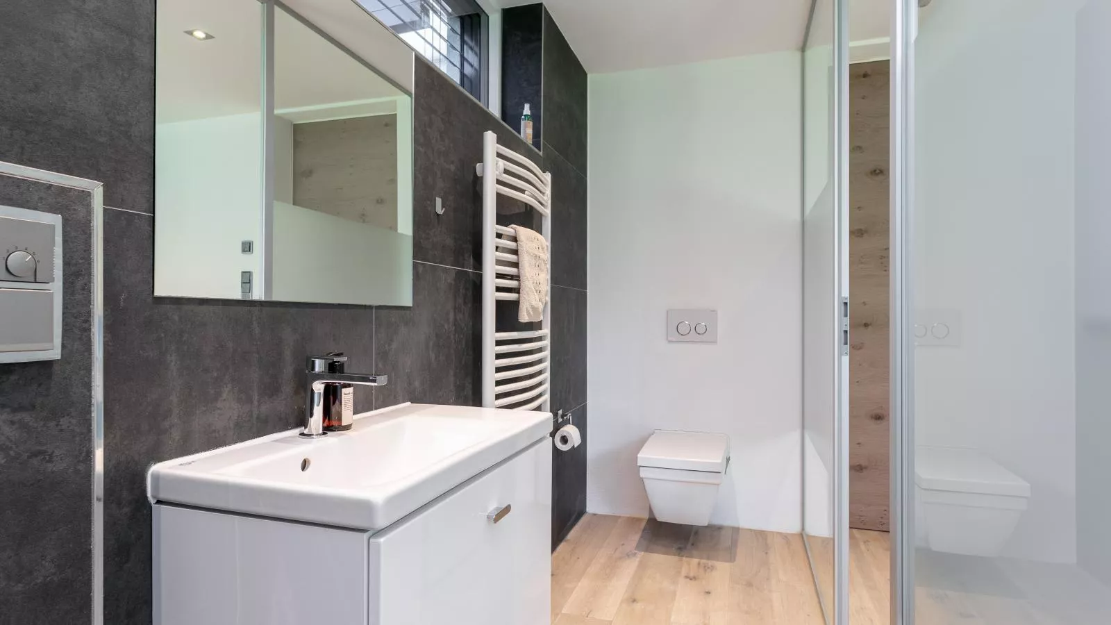 Alpin Chalet ARTE-Badezimmer