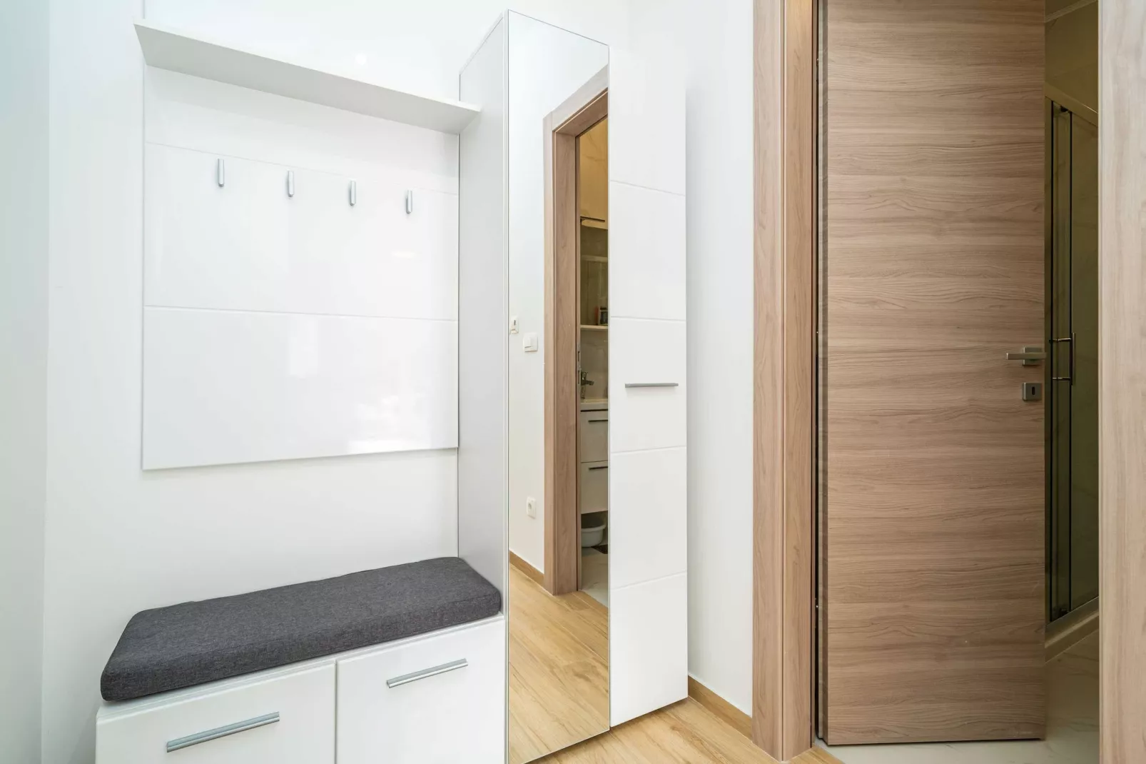 Apartment Zoric - Two Bedroom Apartment with Balcony-Indoor