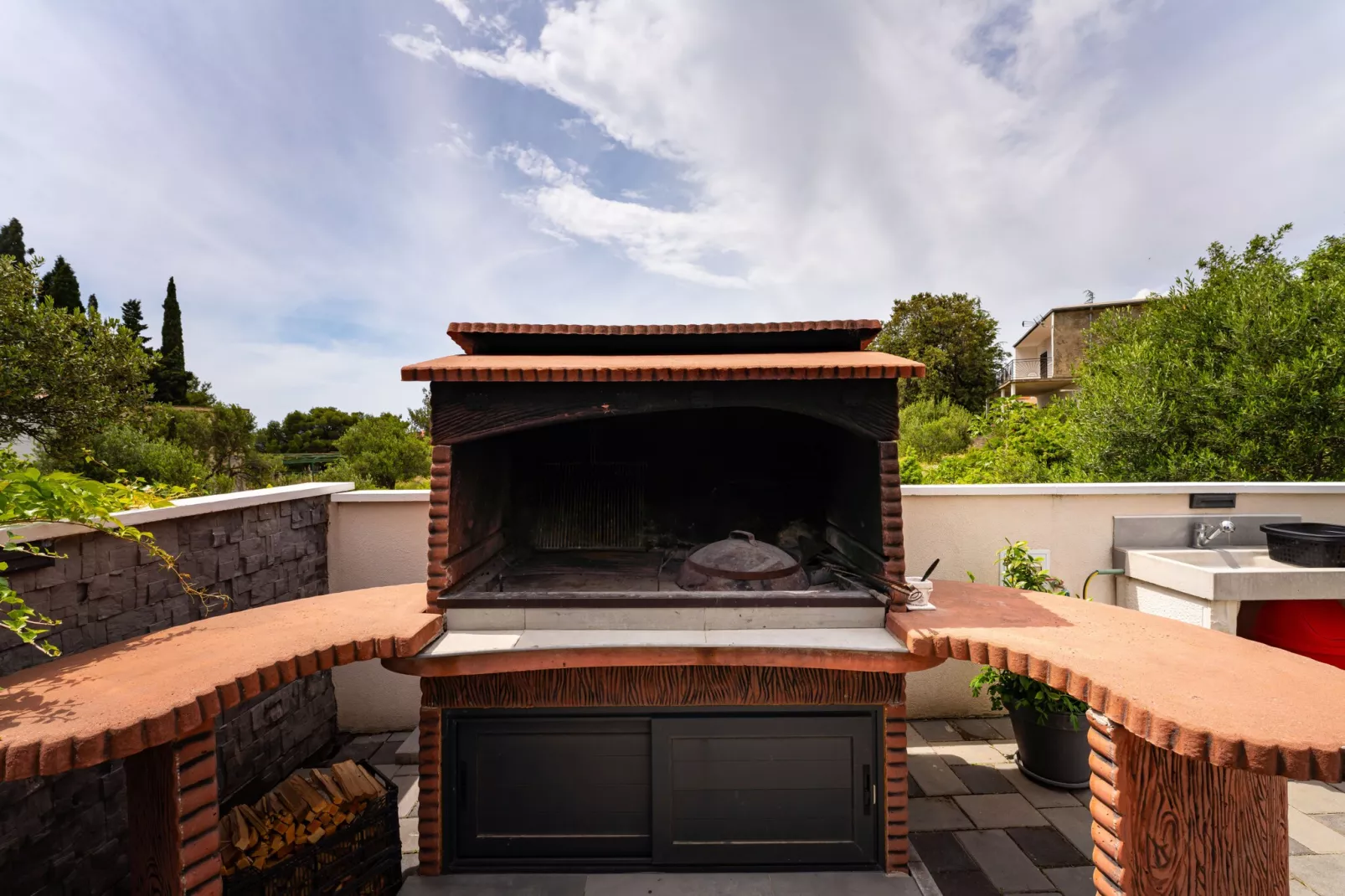 Apartment Nikita with private pool-Facilities