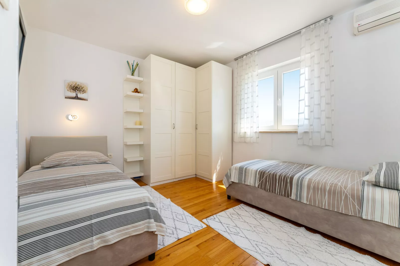 Villa Sucic with private pool-Schlafzimmer