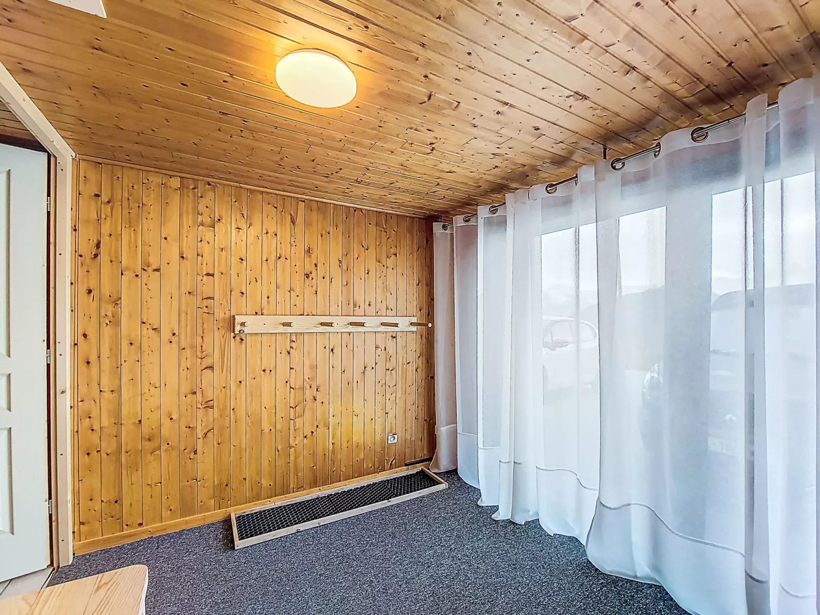 La Combe des Ours-Inside