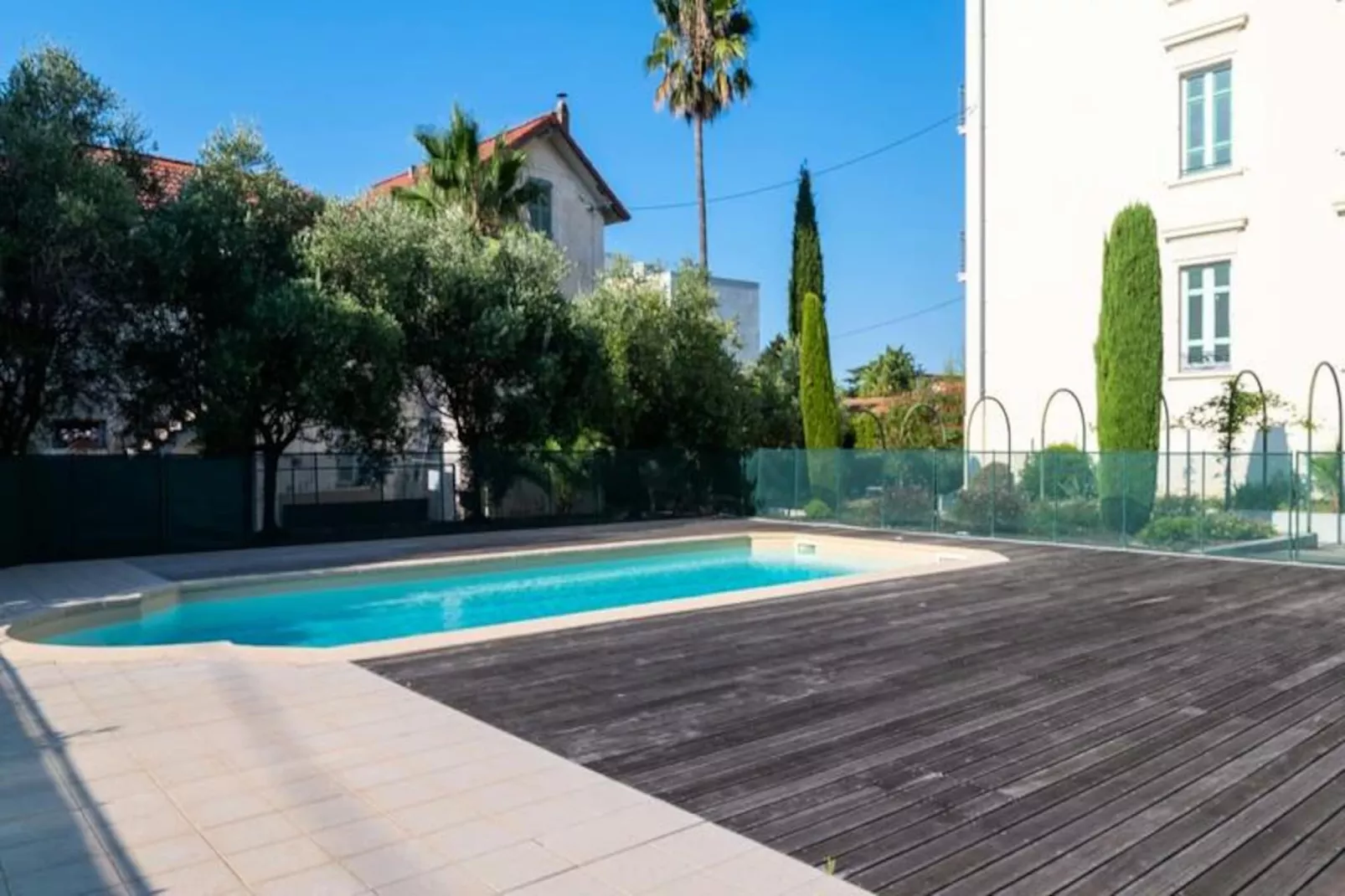 Résidence 2p Rez-de-jardin Avec Piscine – Calme, Parking Privé-Untagged