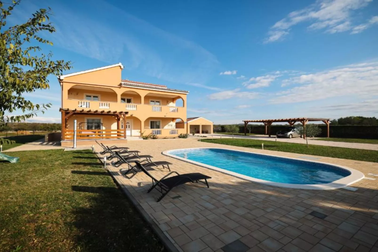 Villa Maja - Three bedroom villa with pool-Schwimmbad