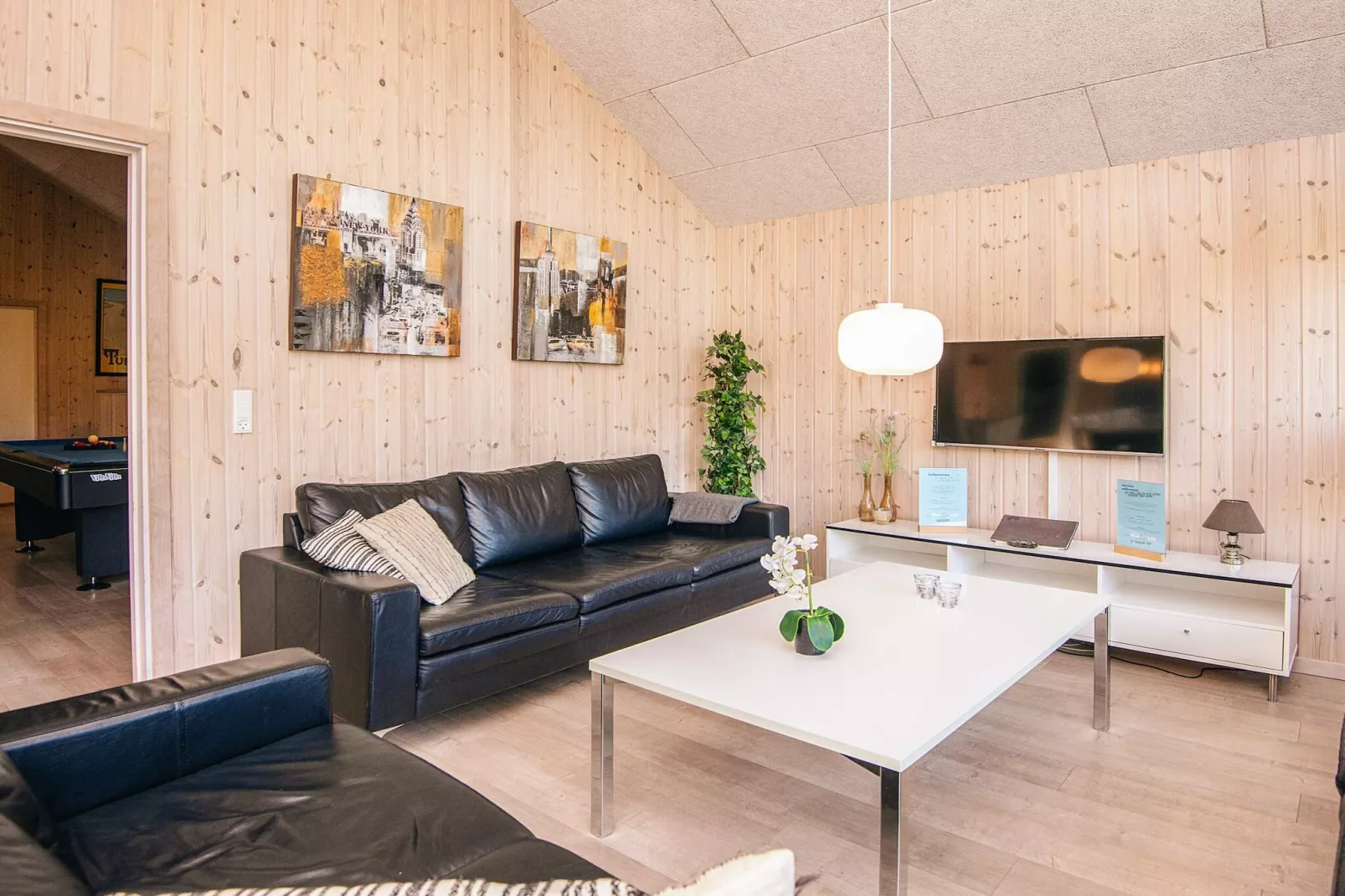 16 person holiday home in Glesborg-Indoor