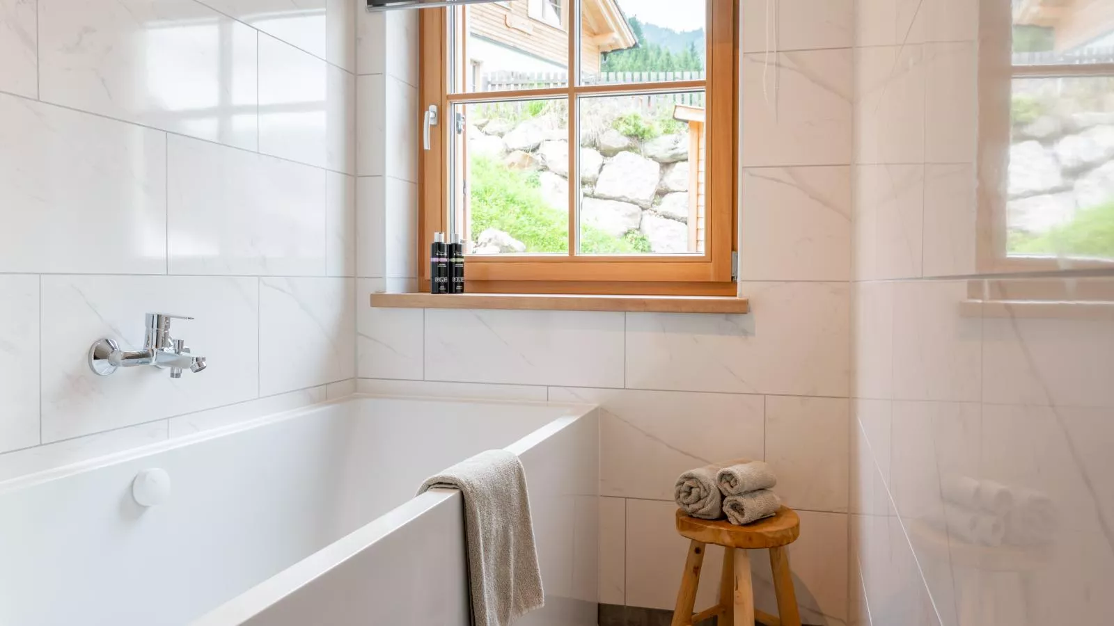 Sperlingnest-Badezimmer