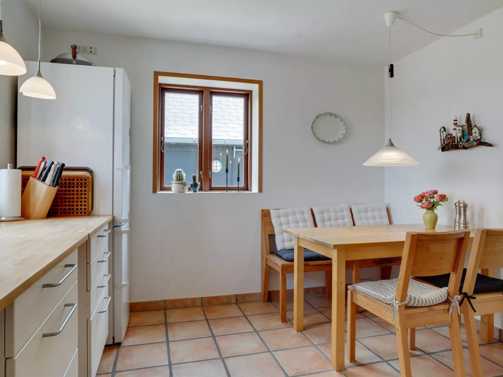 "Eivi" - 150m from the sea-Drinnen