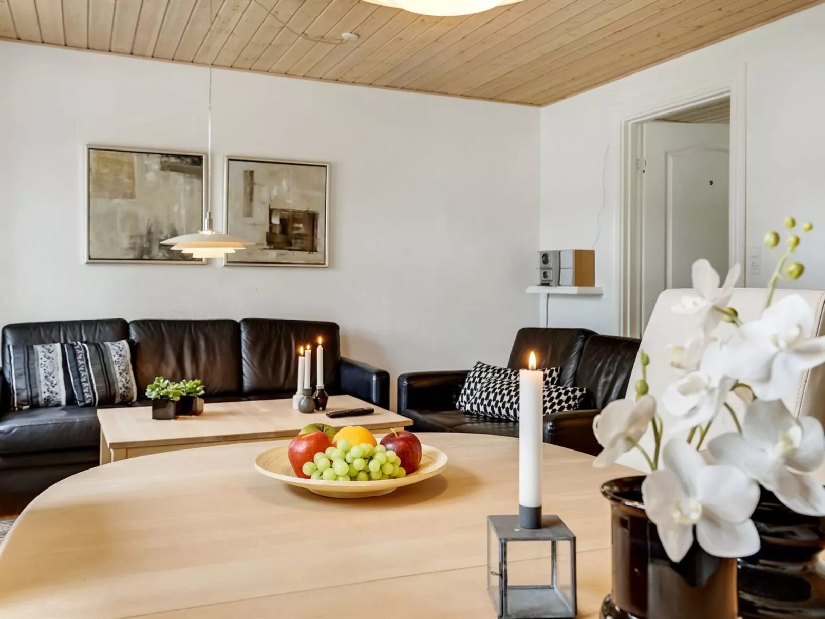 "Eini" - 4.5km from the sea-Inside