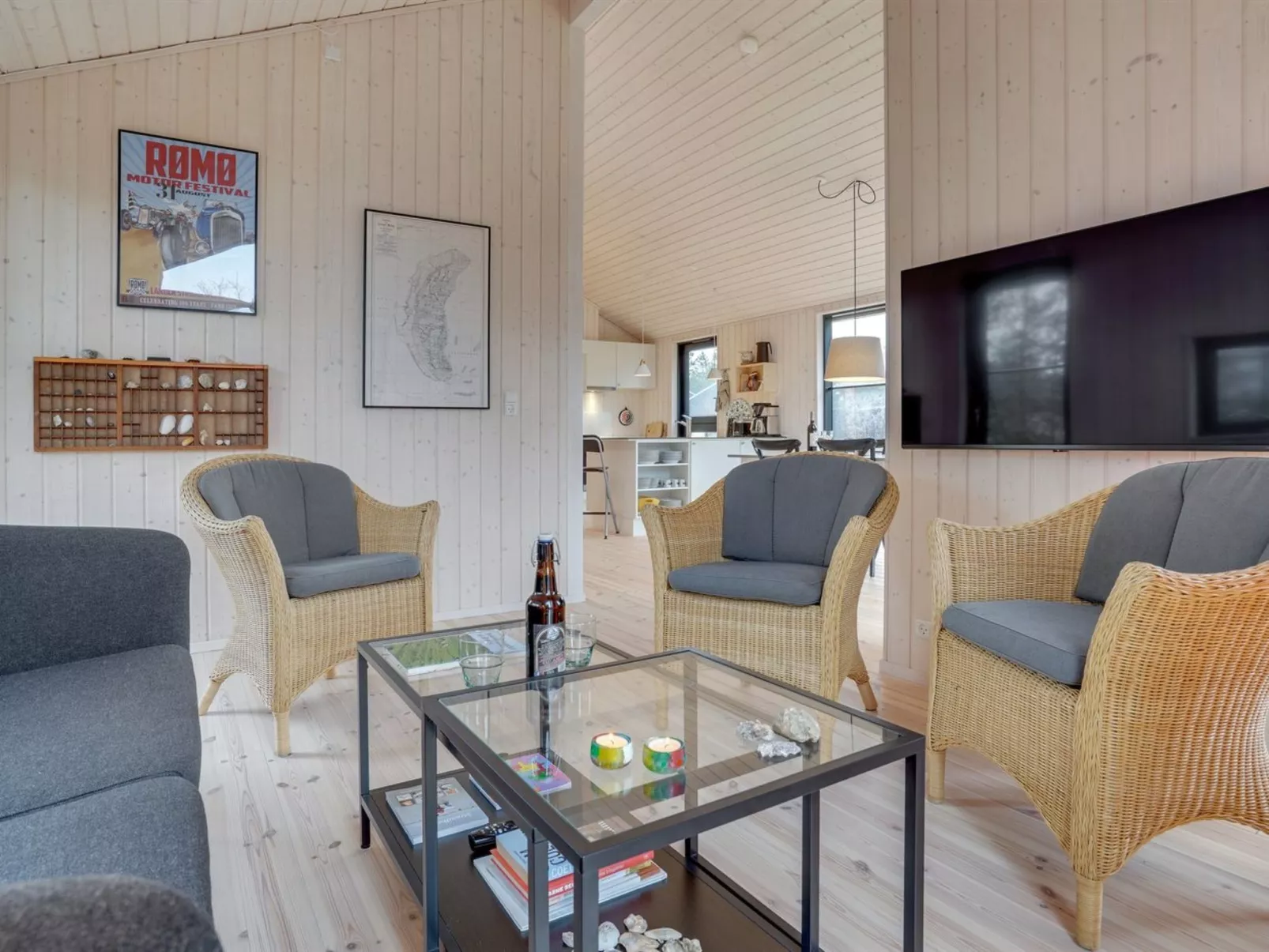 "Turkka" - 3.8km from the sea-Dedans