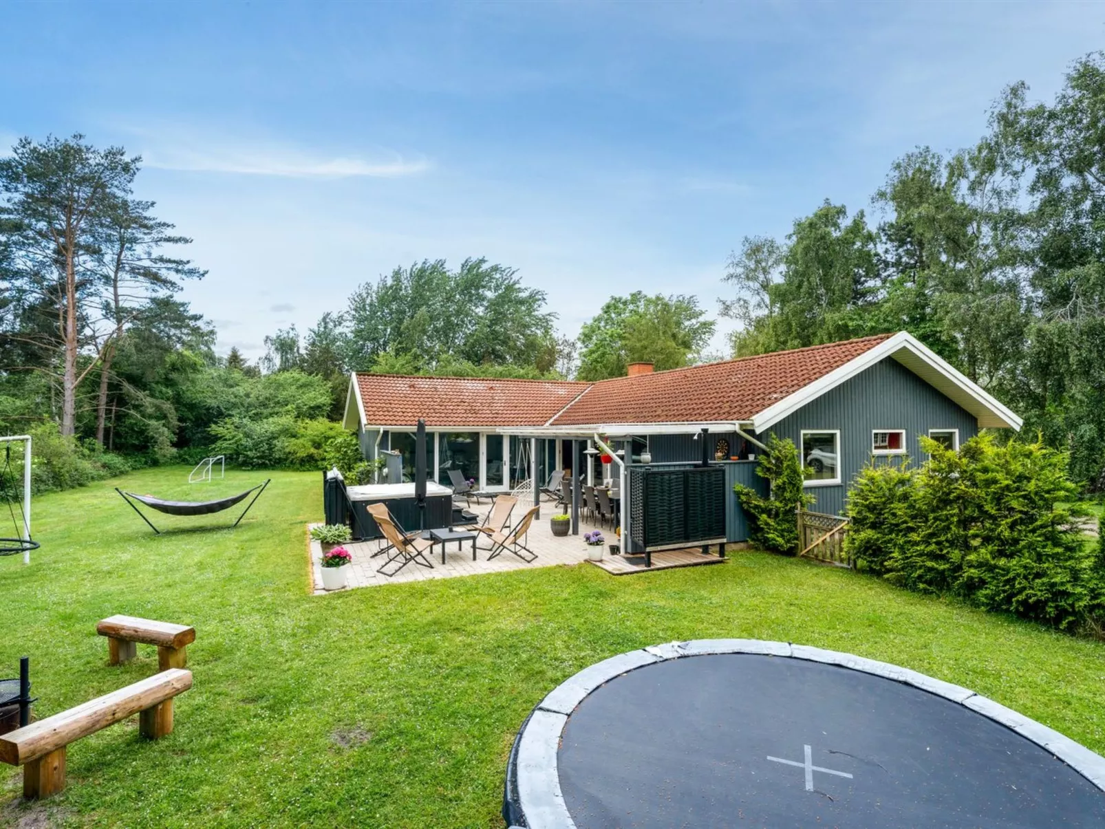 "Sverker" - 300m from the sea-Draußen