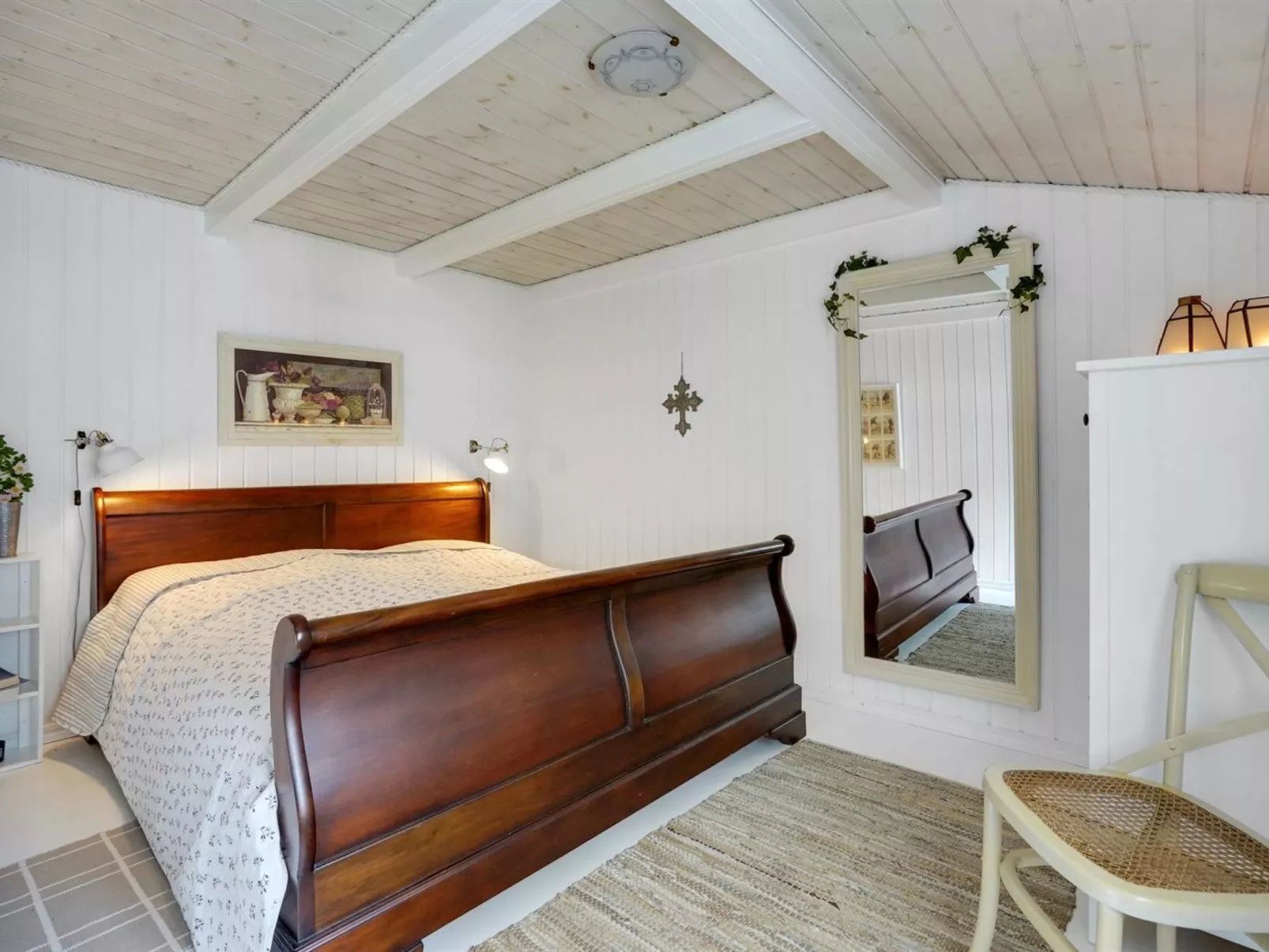 "Gunnulf" - 750m from the sea-Inside