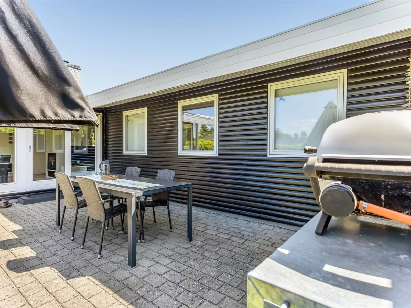 "Allaine" - 500m from the sea-Draußen