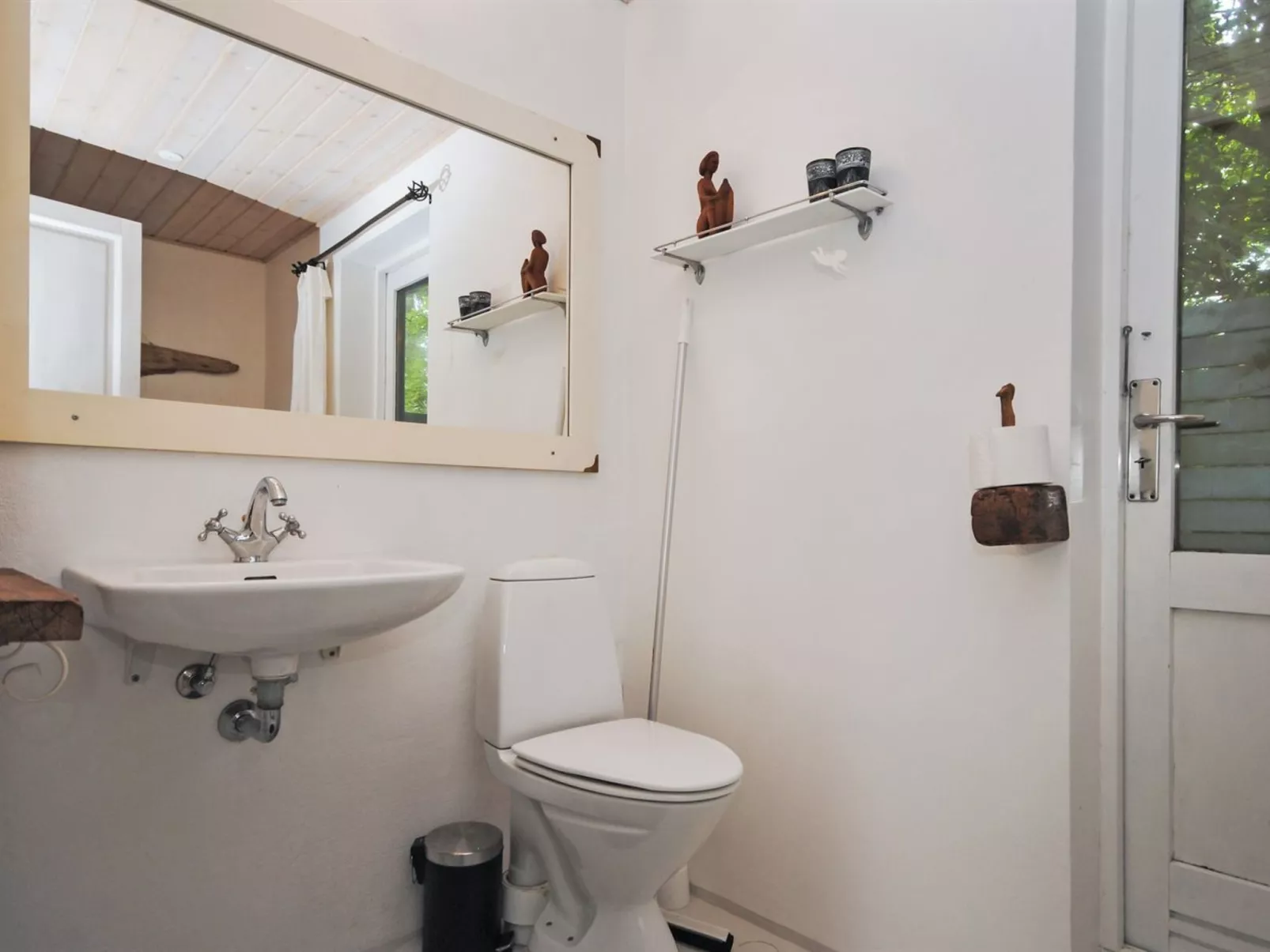 "Ludovic" - 7km from the sea-Inside