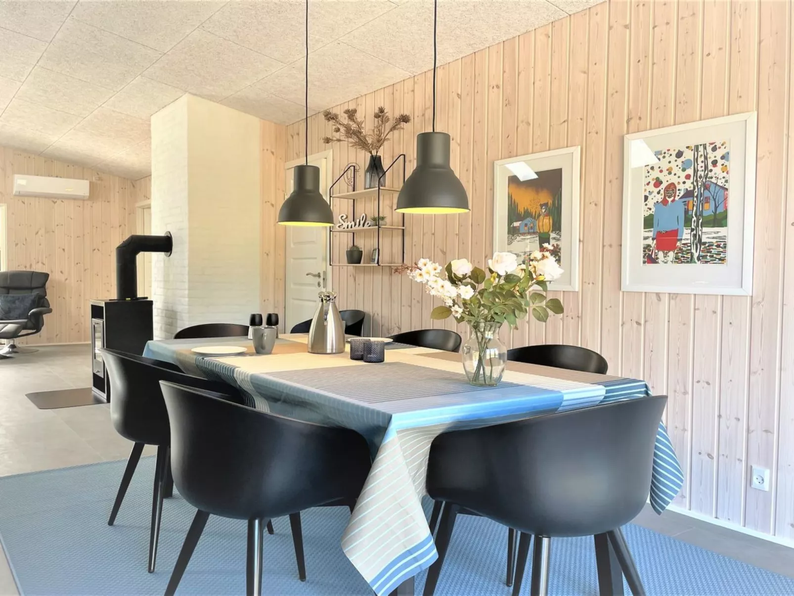 "Gustaf" - 400m to the fjord-Inside