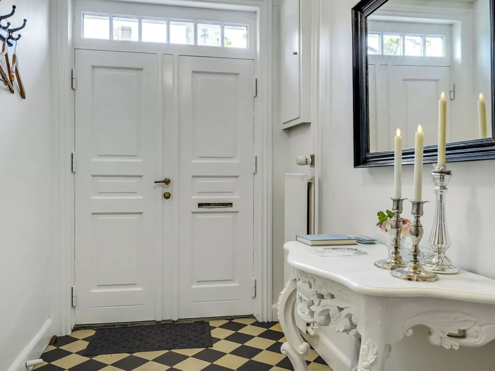 "Ajna" - 9.8km from the sea-Inside