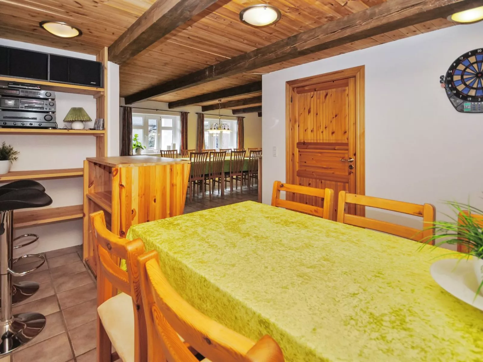 "Millie" - 3km to the fjord-Inside