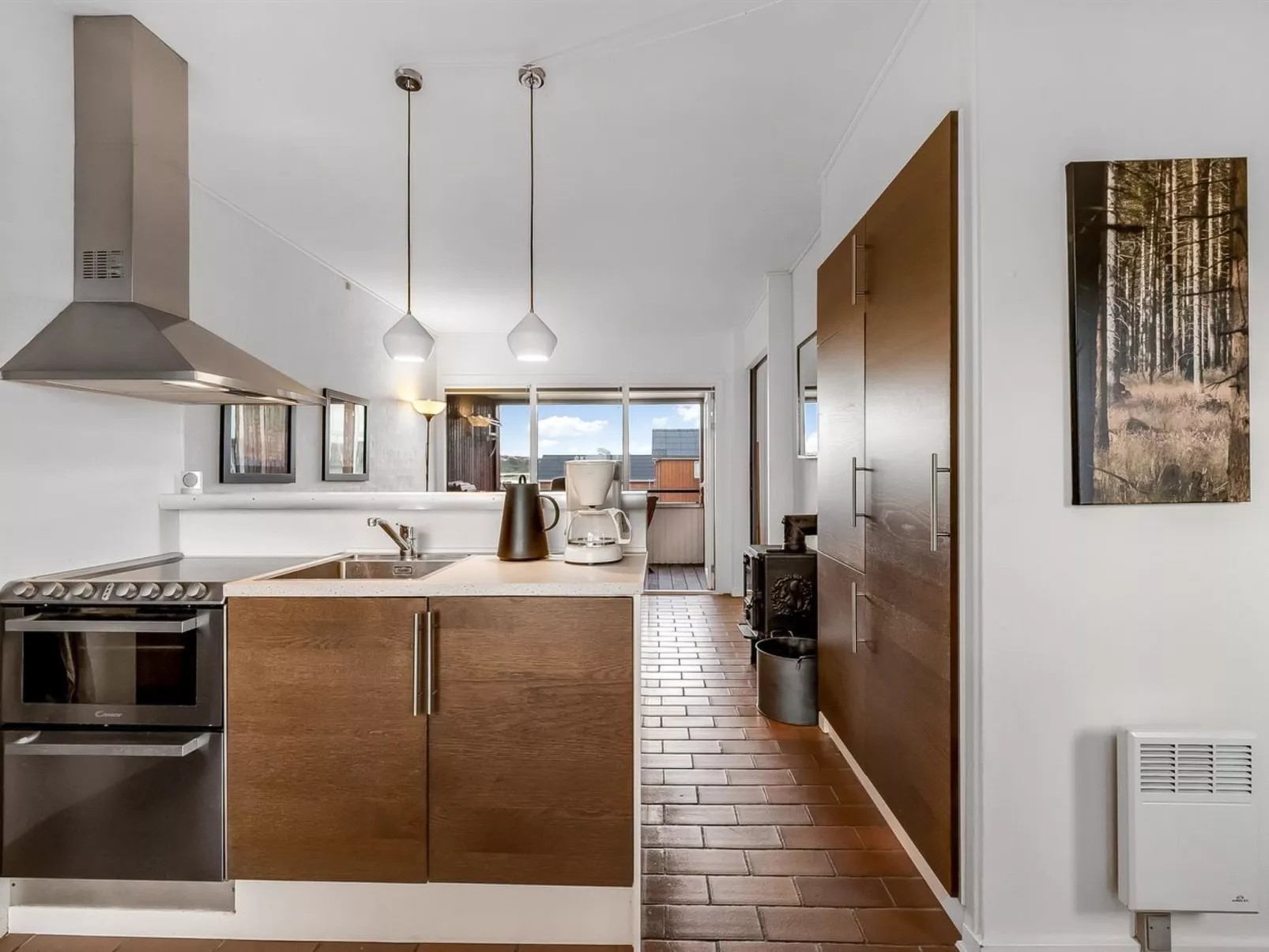 "Alvy" - 100m to the fjord-Inside