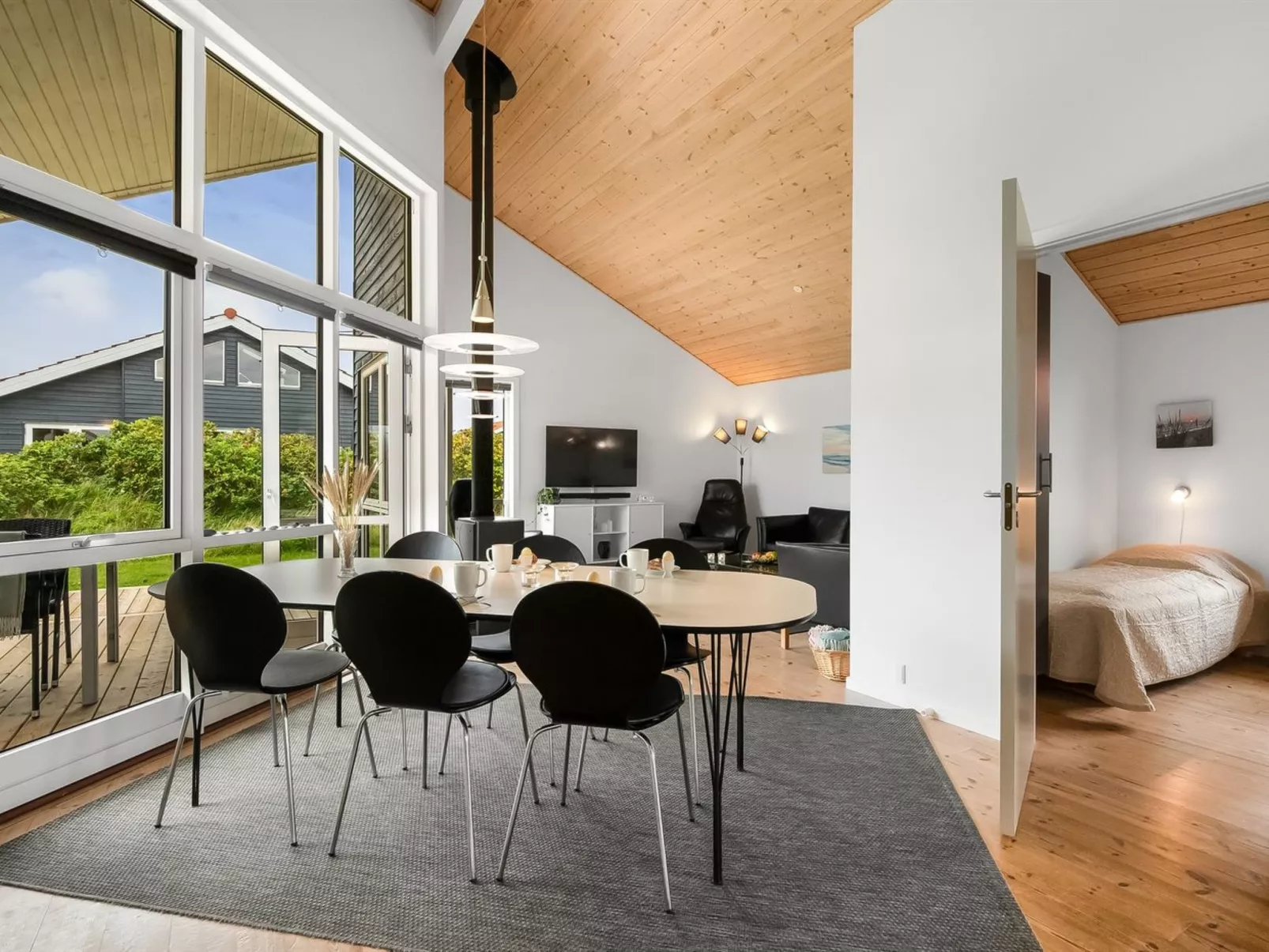 "Sylwia" -  from the sea-Dedans