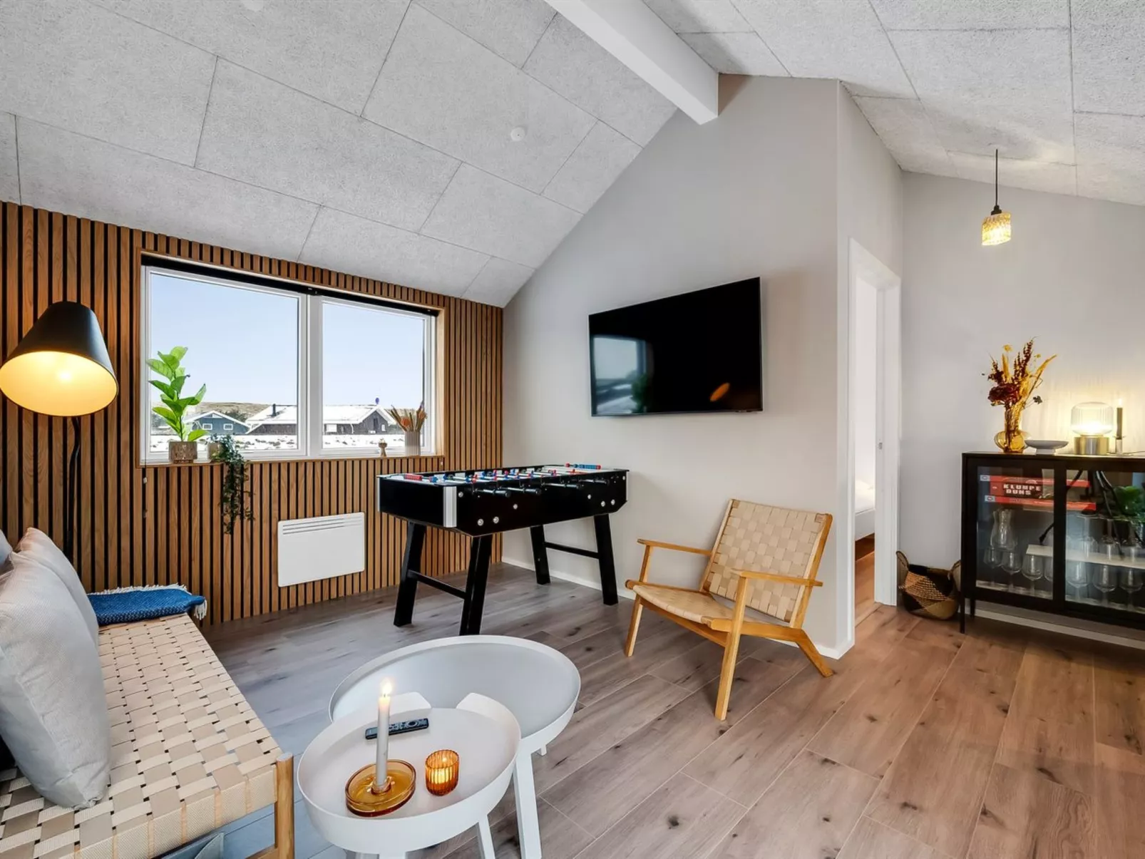 "Ivar" - 300m from the sea-Inside