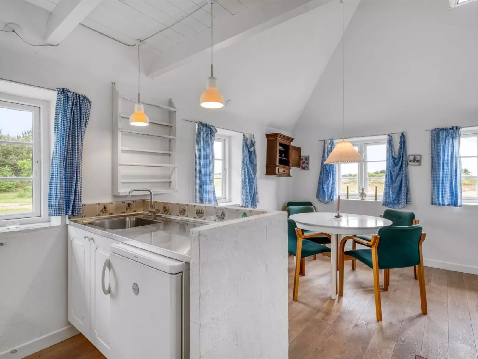 "Wandrath" - 2km from the sea-Drinnen