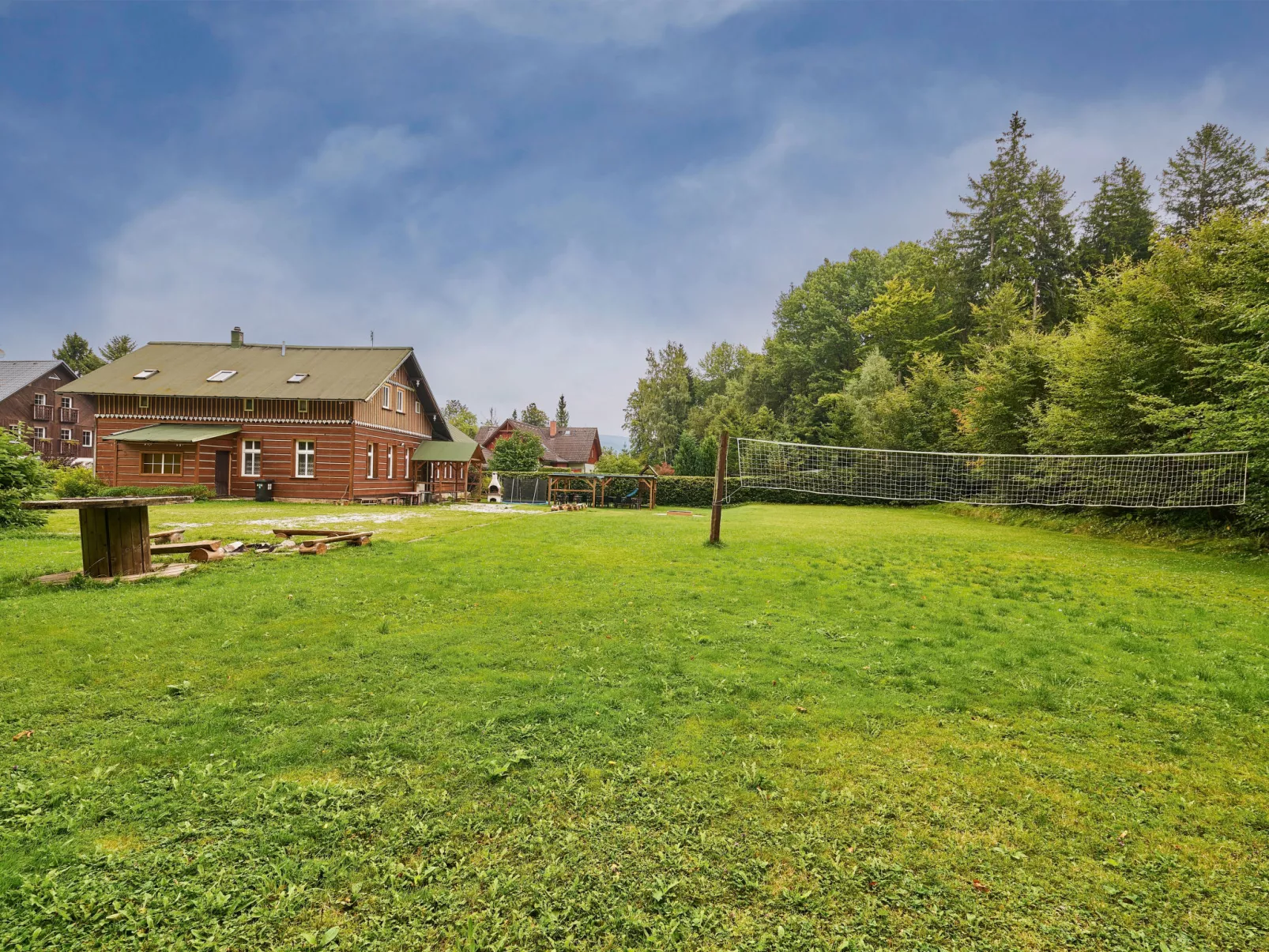 Švýcarský dvůr Lodge-Dehors