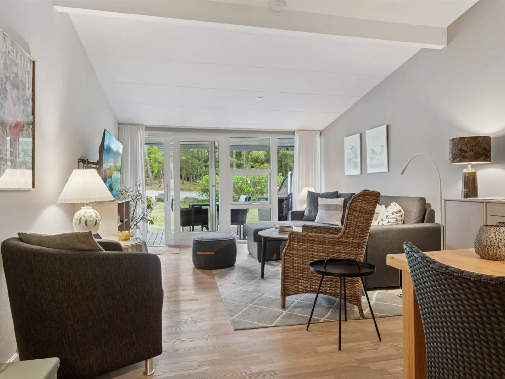 "Emppu" - 300m from the sea-Drinnen