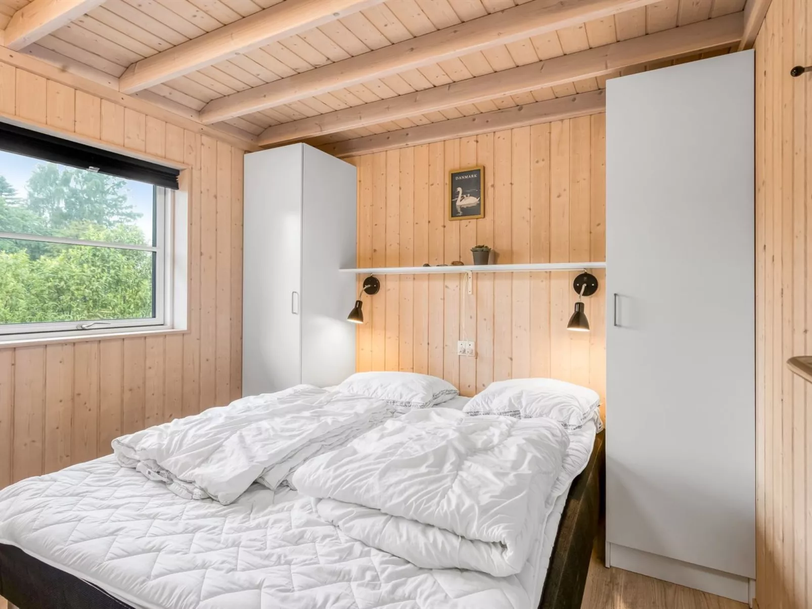 "Bernadine" - 500m from the sea-Dedans