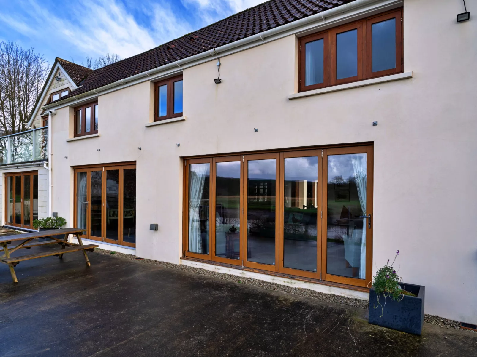 Lower Netherdowns-Dehors