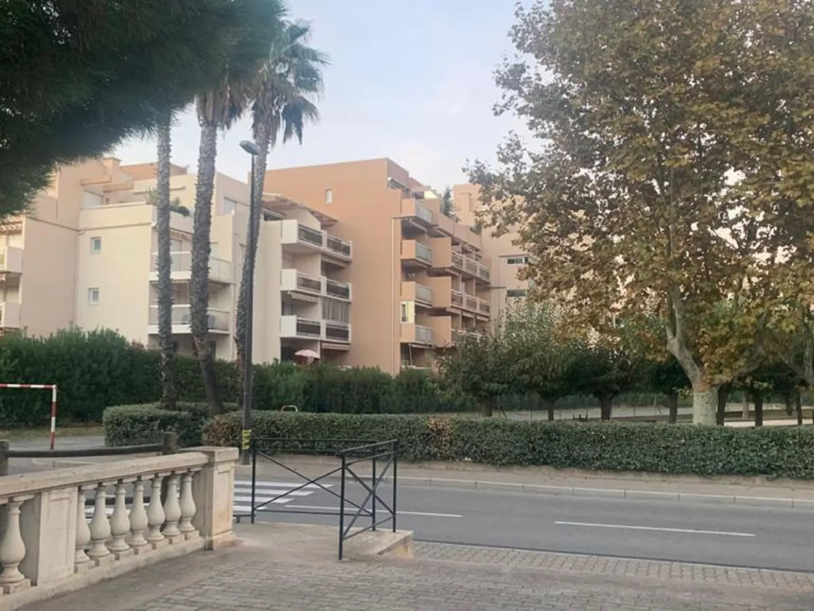 L'Alicastre-Outside
