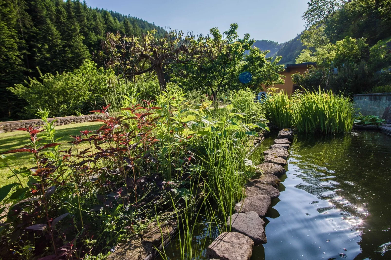 Rustic Authentic Holiday Home with Terrace and Wood Stove - Three Bedroom Holiday Home with Terrace-Im Freien