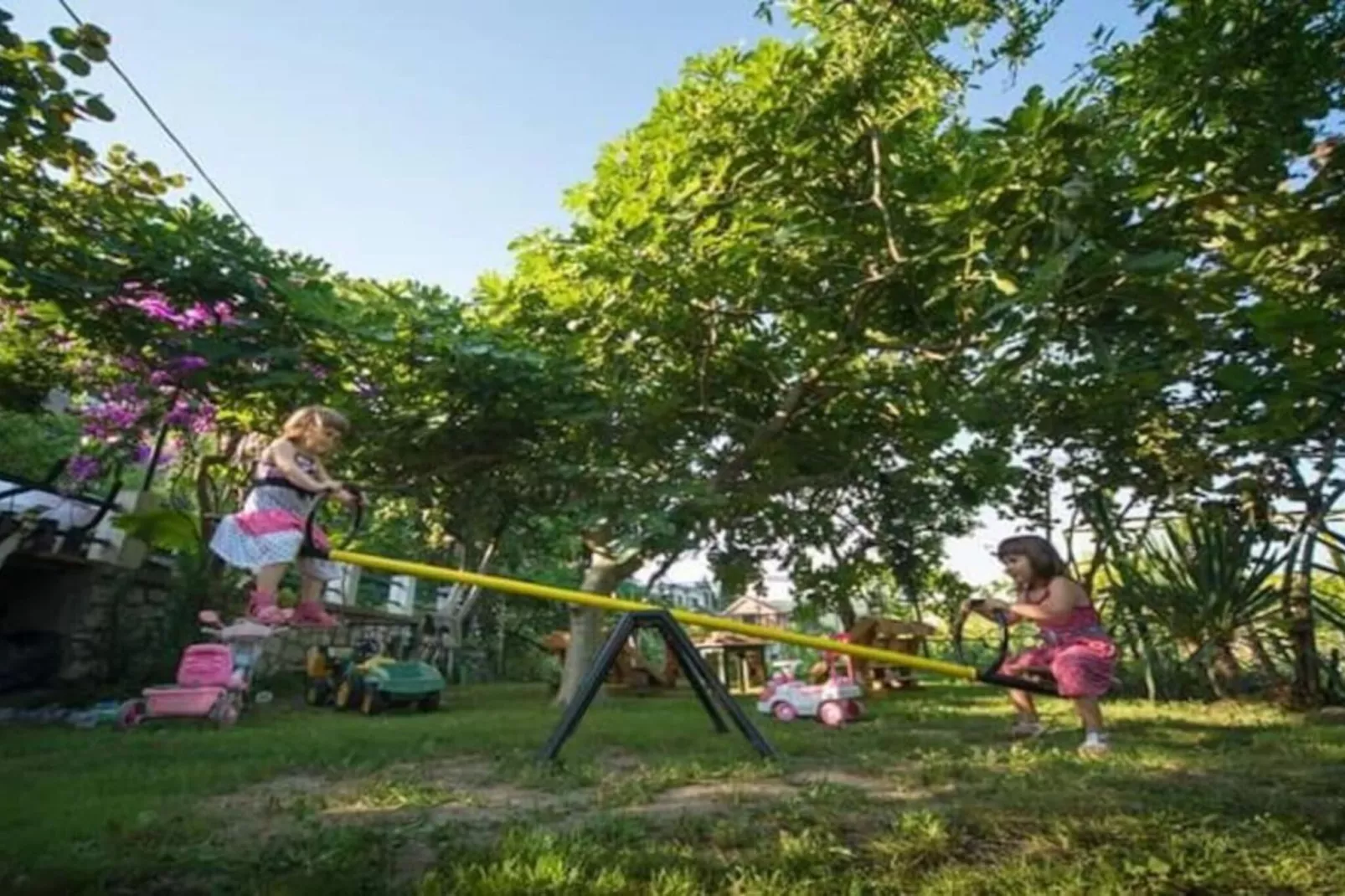 Two-Bedroom Apartment With Lake View-Im Freien