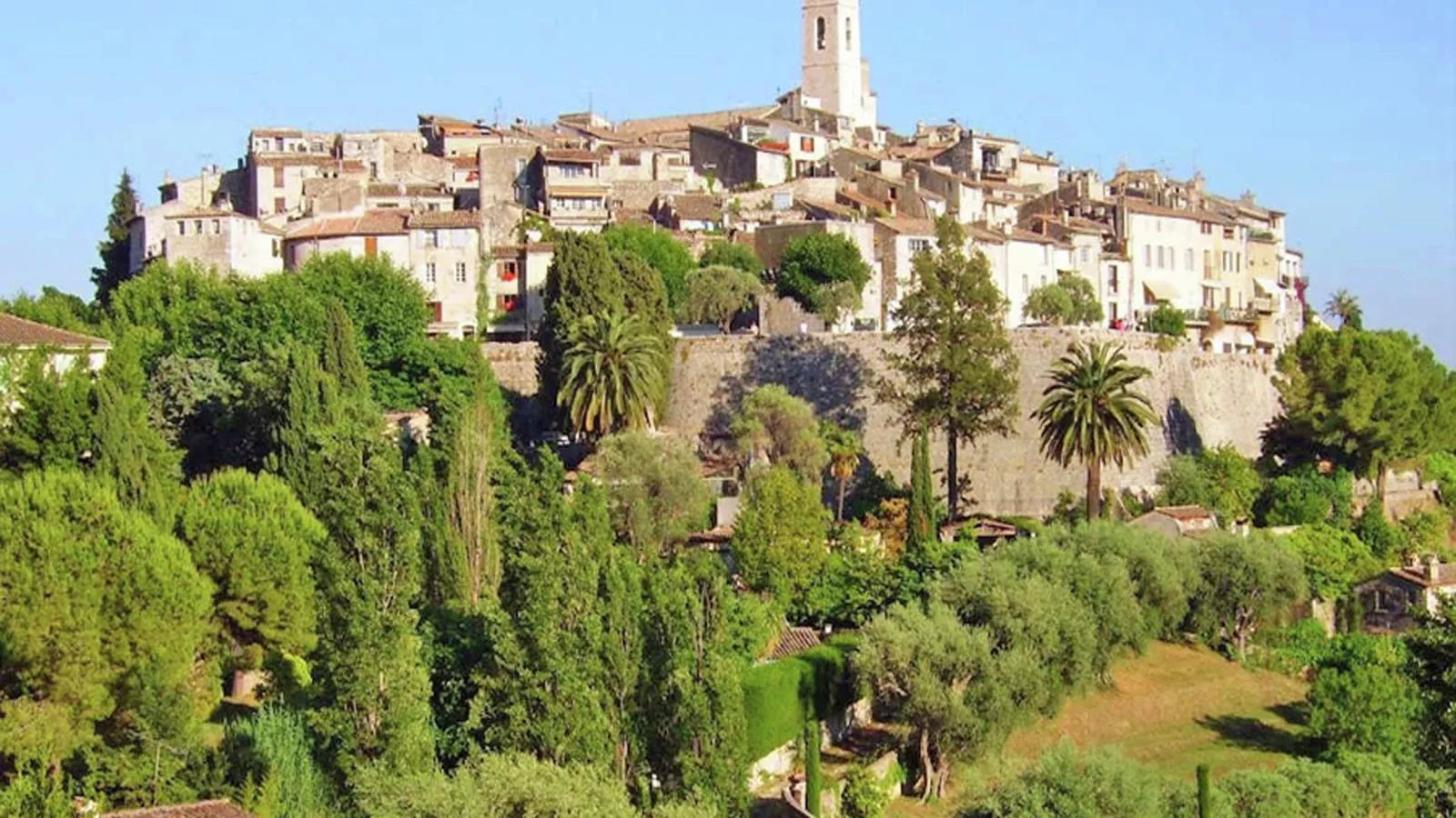 Les Palmiers-Areas within 20km in summer