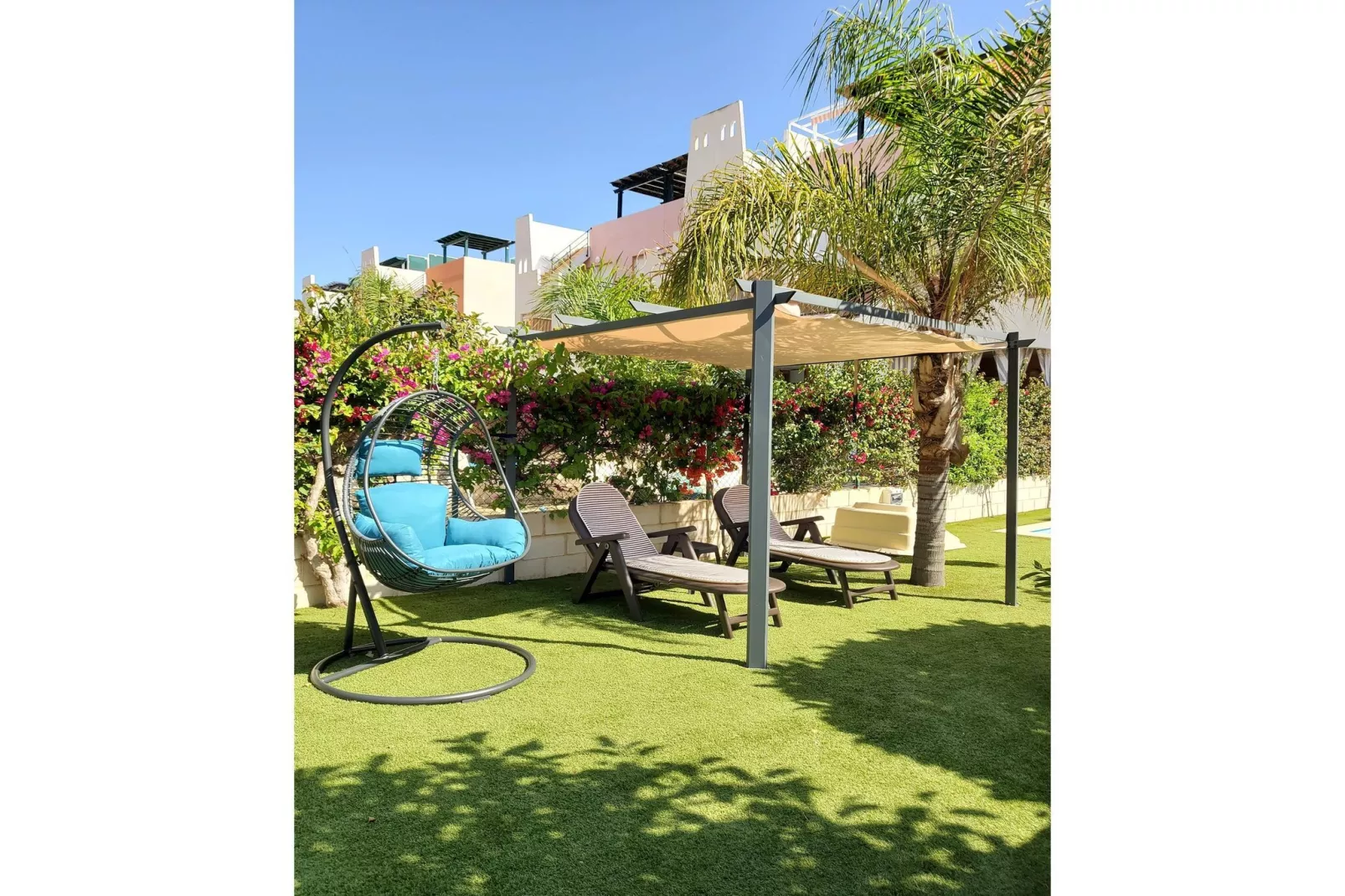 CT 362 AL - Primera Linea - Beachfront - Vera Playa-Gardens in summer