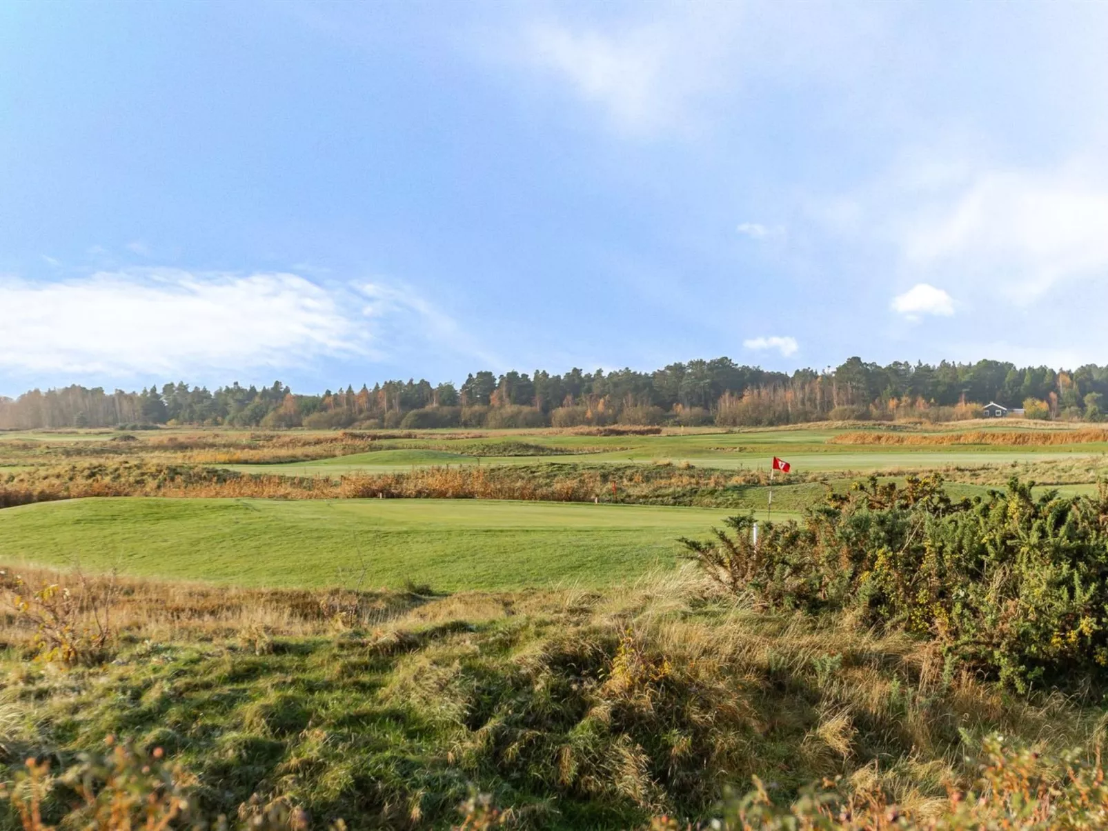 "Thomine" - 2.5km from the sea-Outside