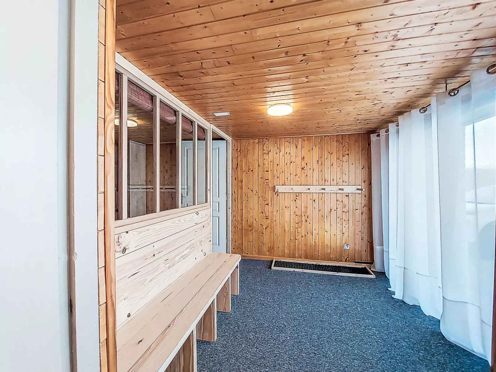 La Combe des Ours-Inside