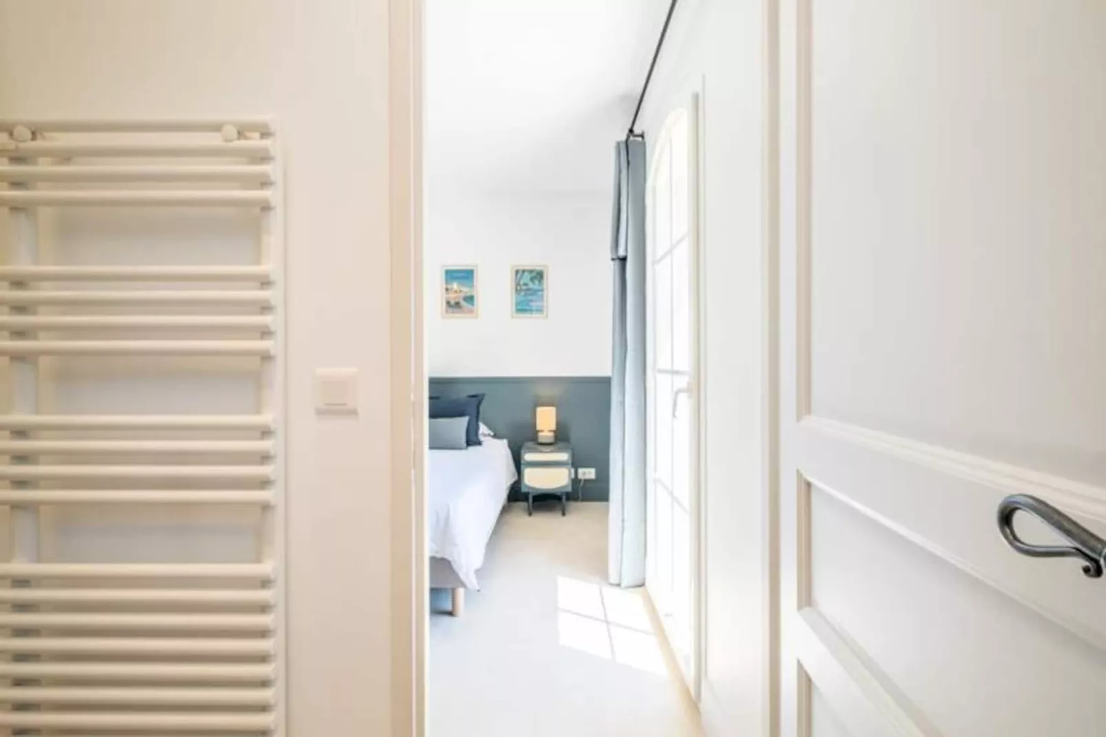 Résidence Bijou De 280m2 Et Piscine à Débordement Au Calme Absolu-Untagged