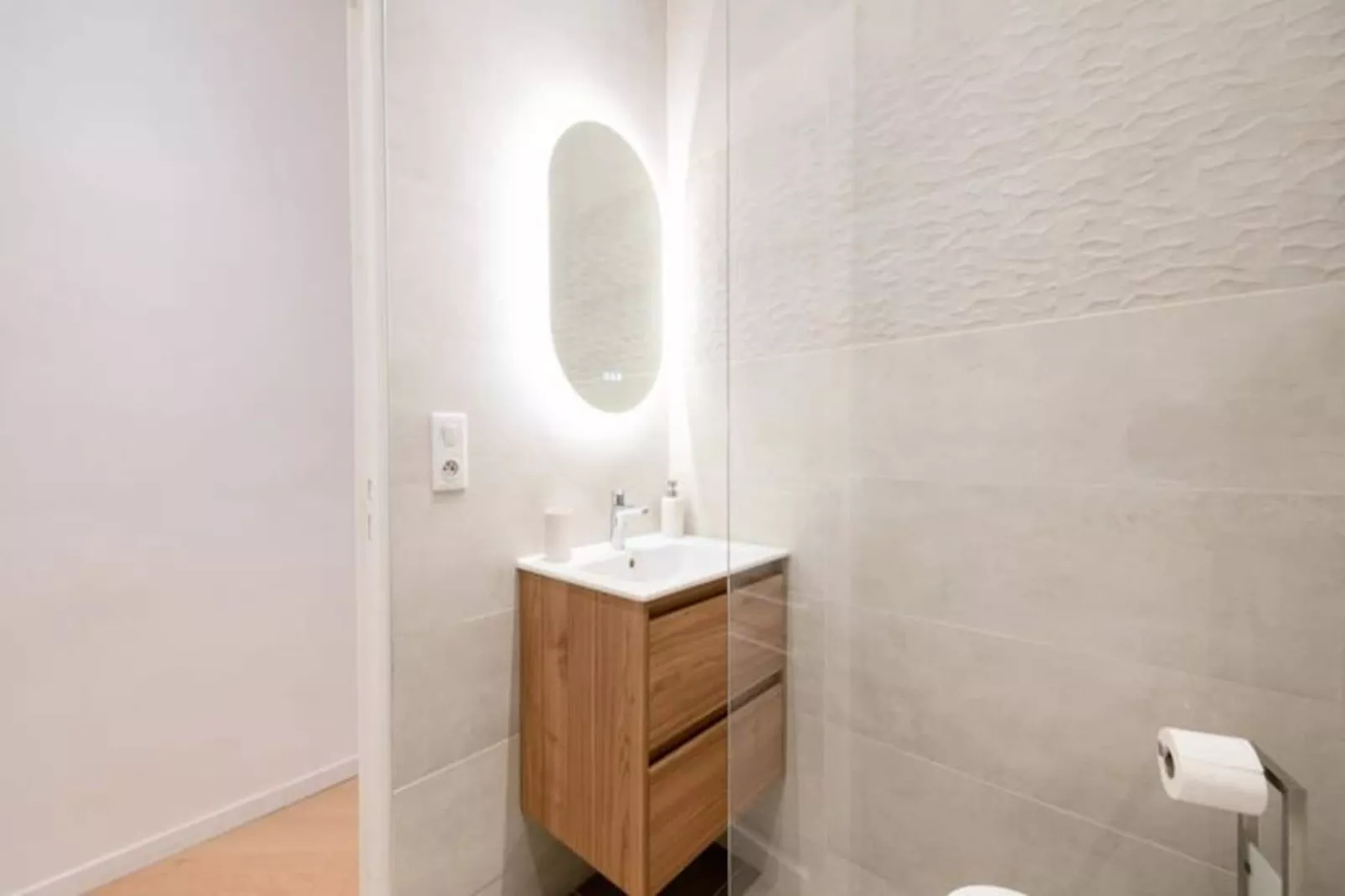 Résidence 3p Avec Balcons, 3min Du Palais Des Congr&egrave;s-Non tagué