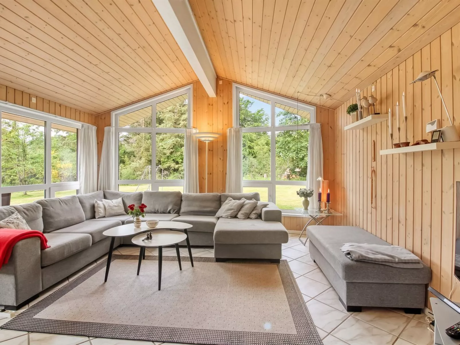 "Aniki" - 1.4km from the sea-Inside