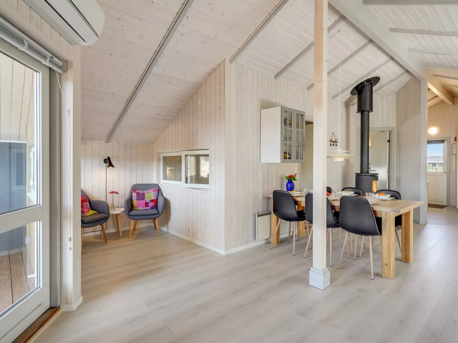 "Estella" - 500m to the fjord-Dedans