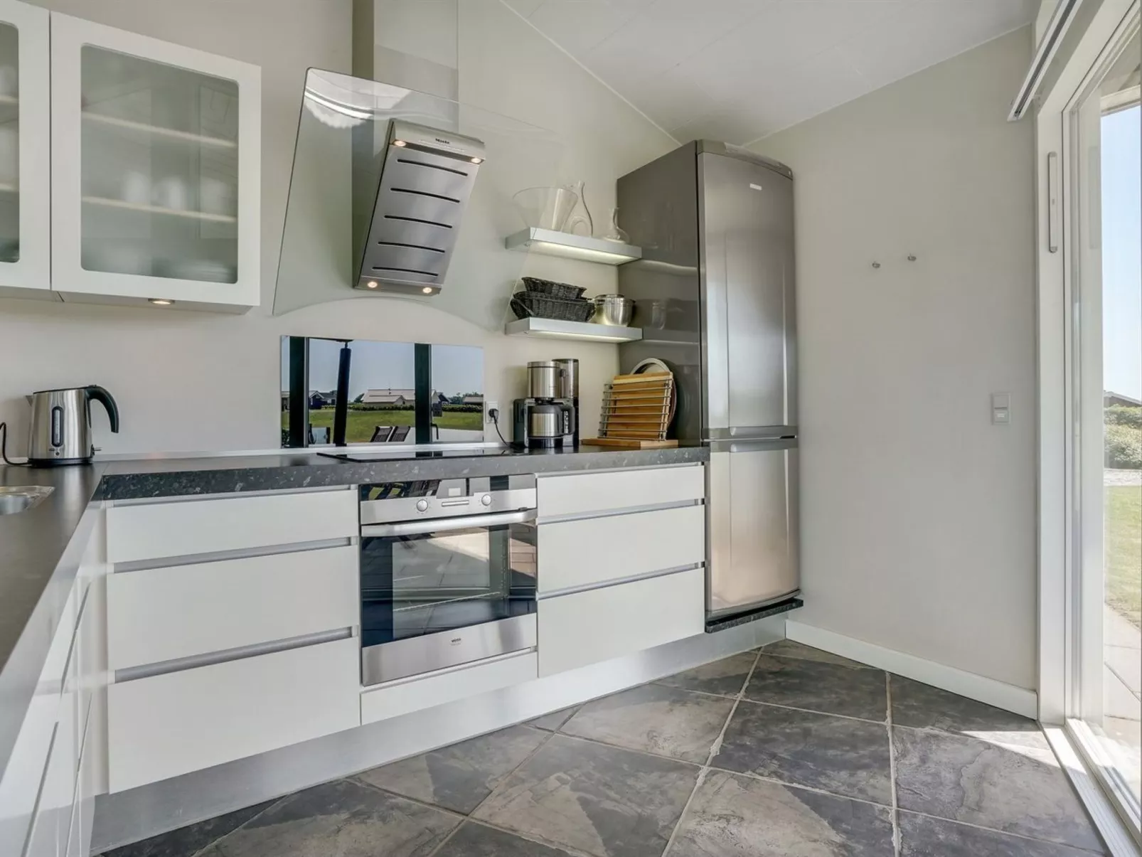 "Helena" - 250m from the sea-Inside