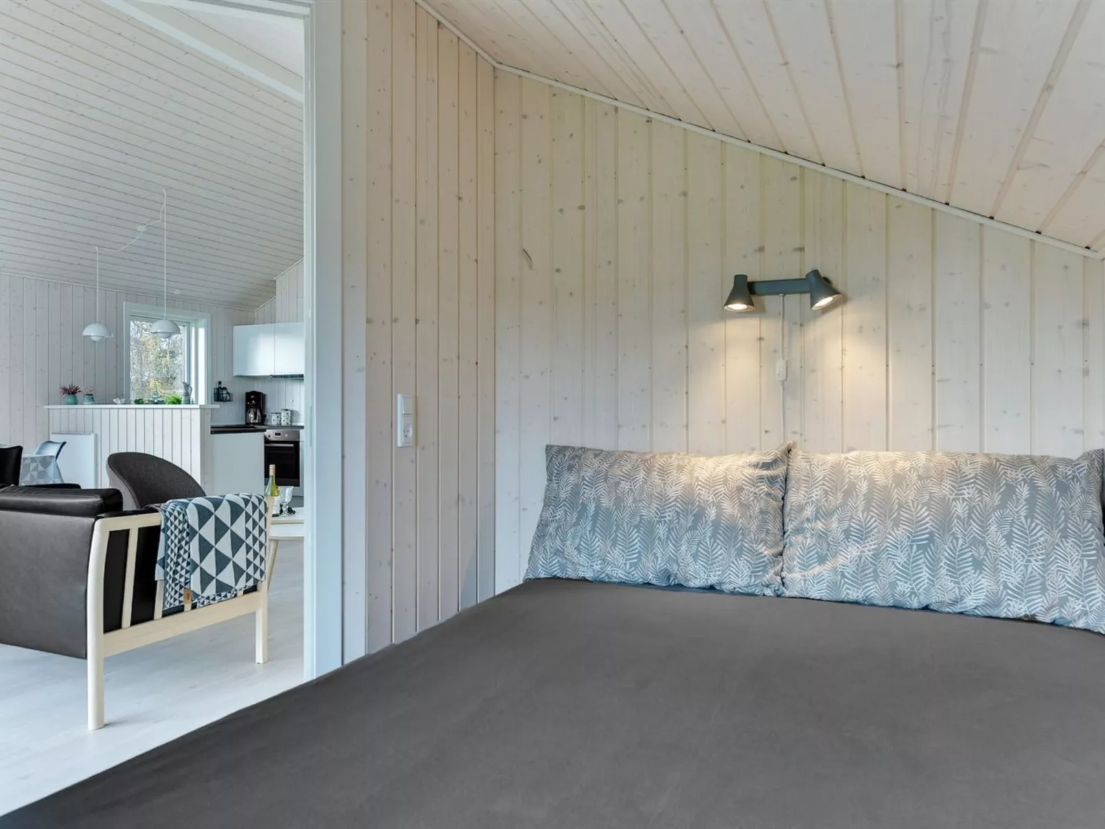 "Sighfrith" - 150m from the sea-Dedans