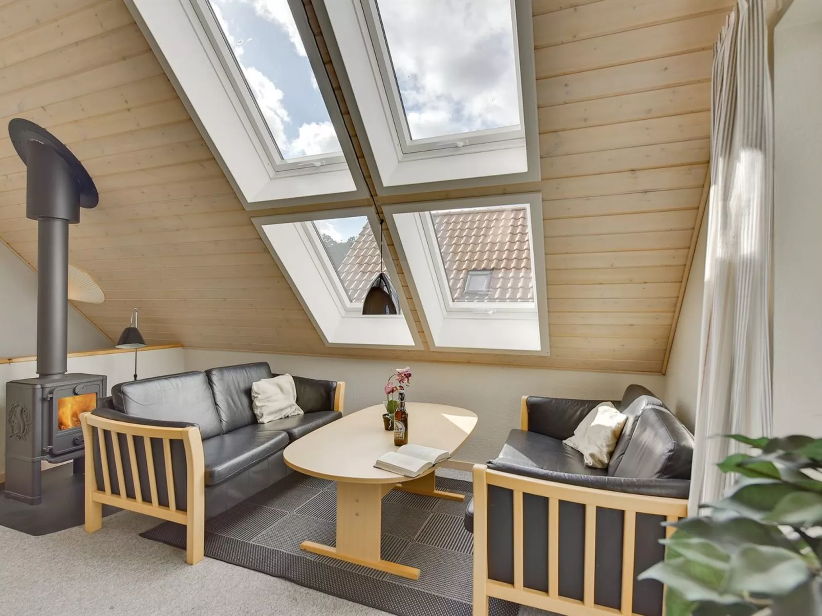 "Fausta" - 150m to the fjord-Dedans